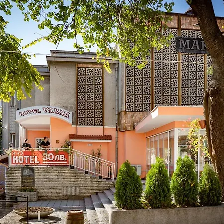 Family Hotel 3*